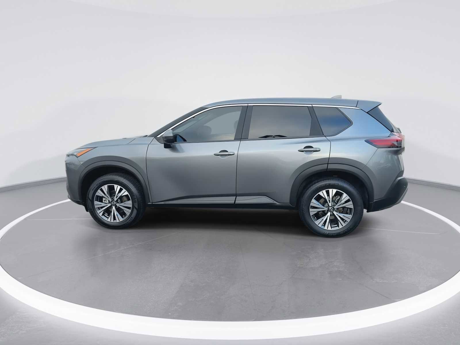 Thumbnail: 2022 Nissan Rogue - 5