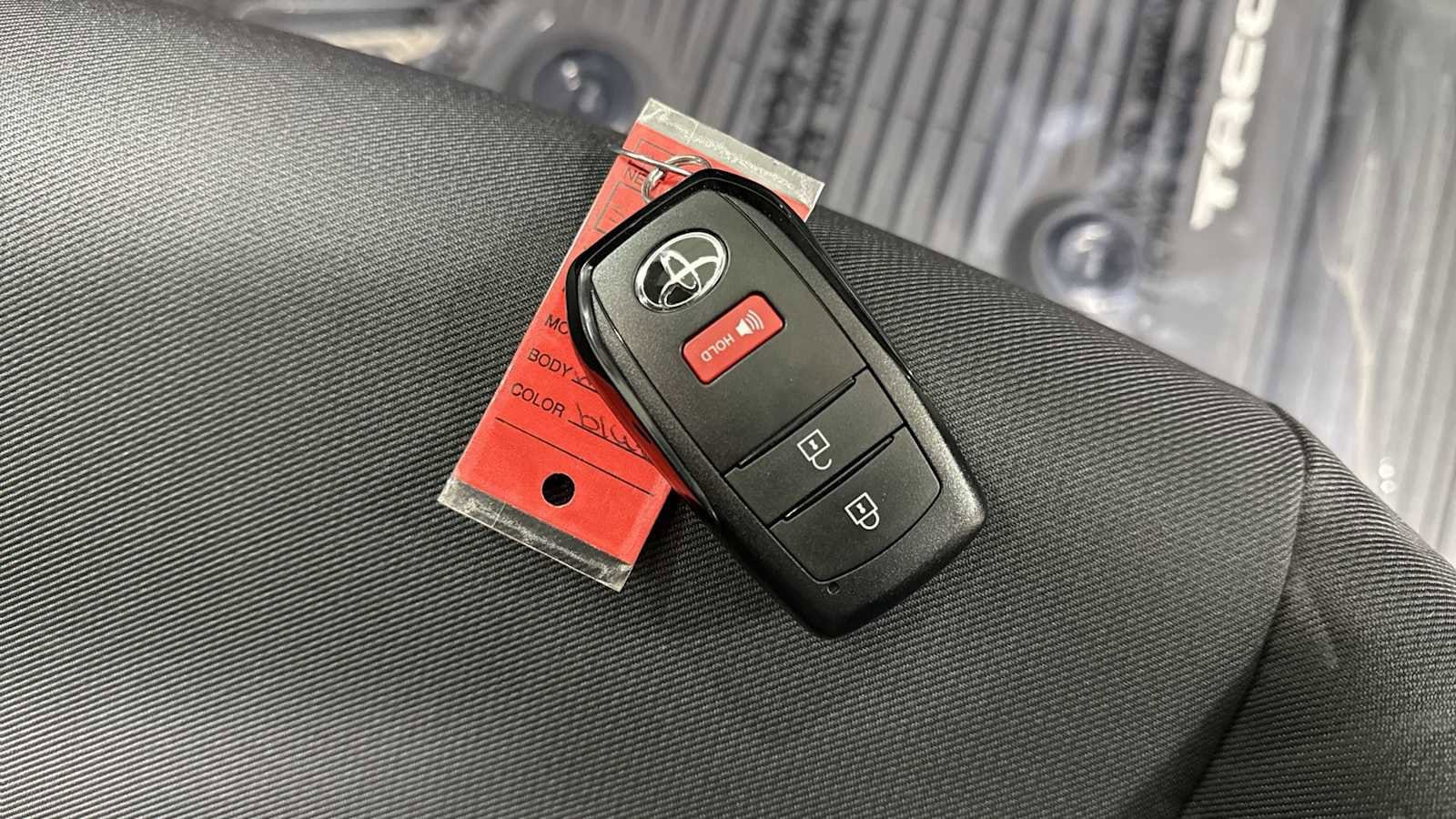 Thumbnail: 2025 Toyota Tacoma - 31