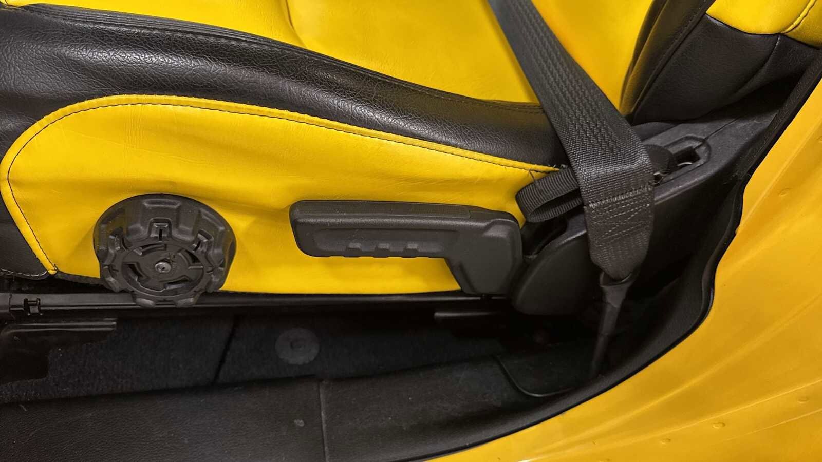 Thumbnail: 2019 Jeep Wrangler - 15