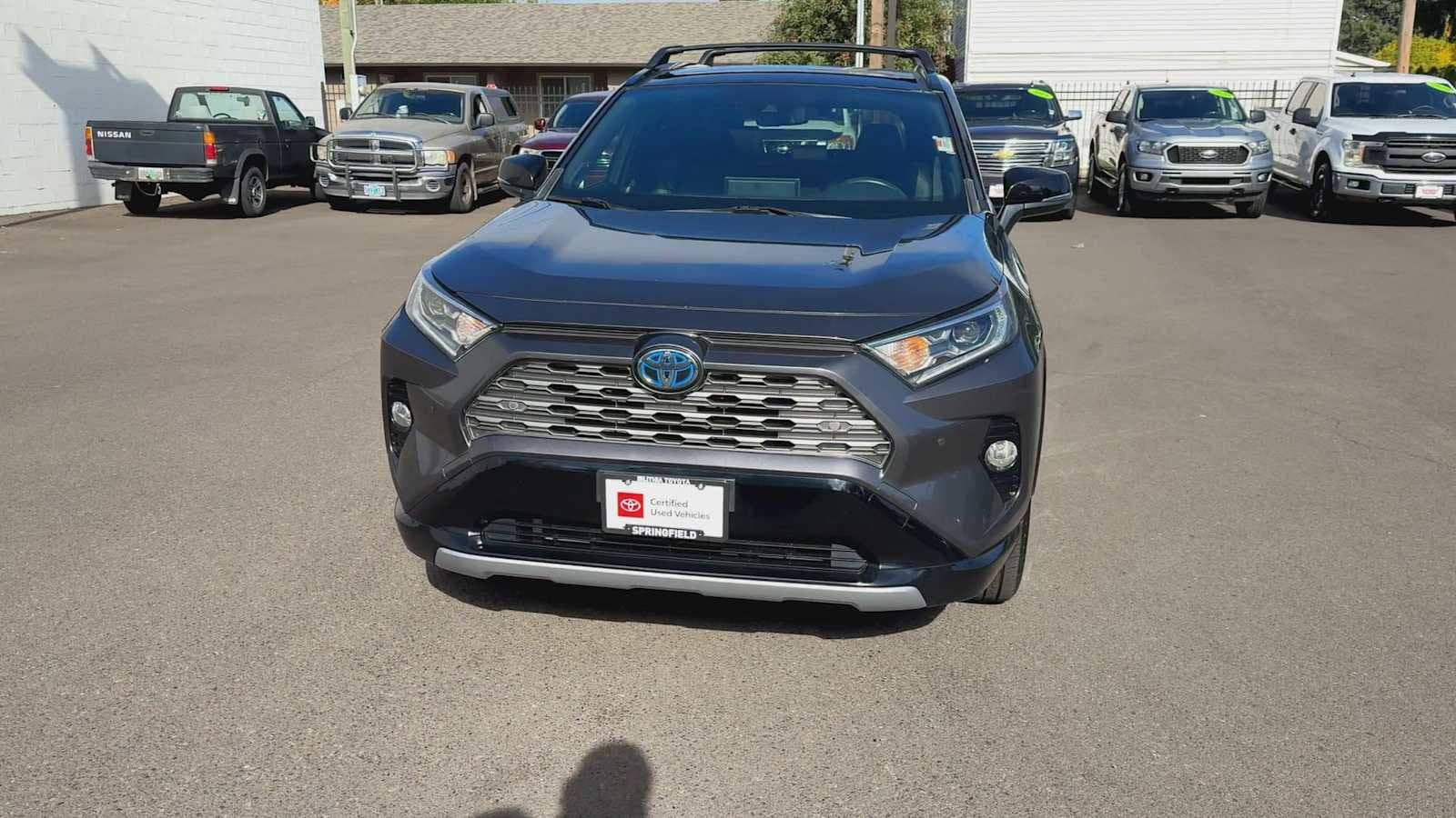 Thumbnail: 2019 Toyota RAV4 - 3