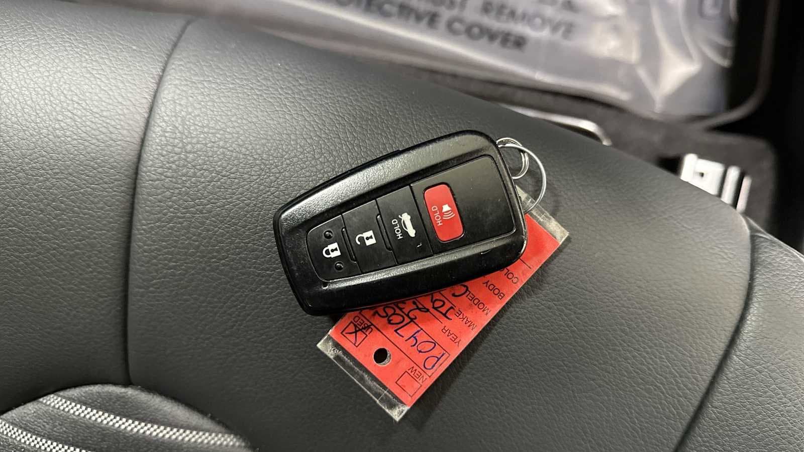 Thumbnail: 2023 Toyota Camry - 30