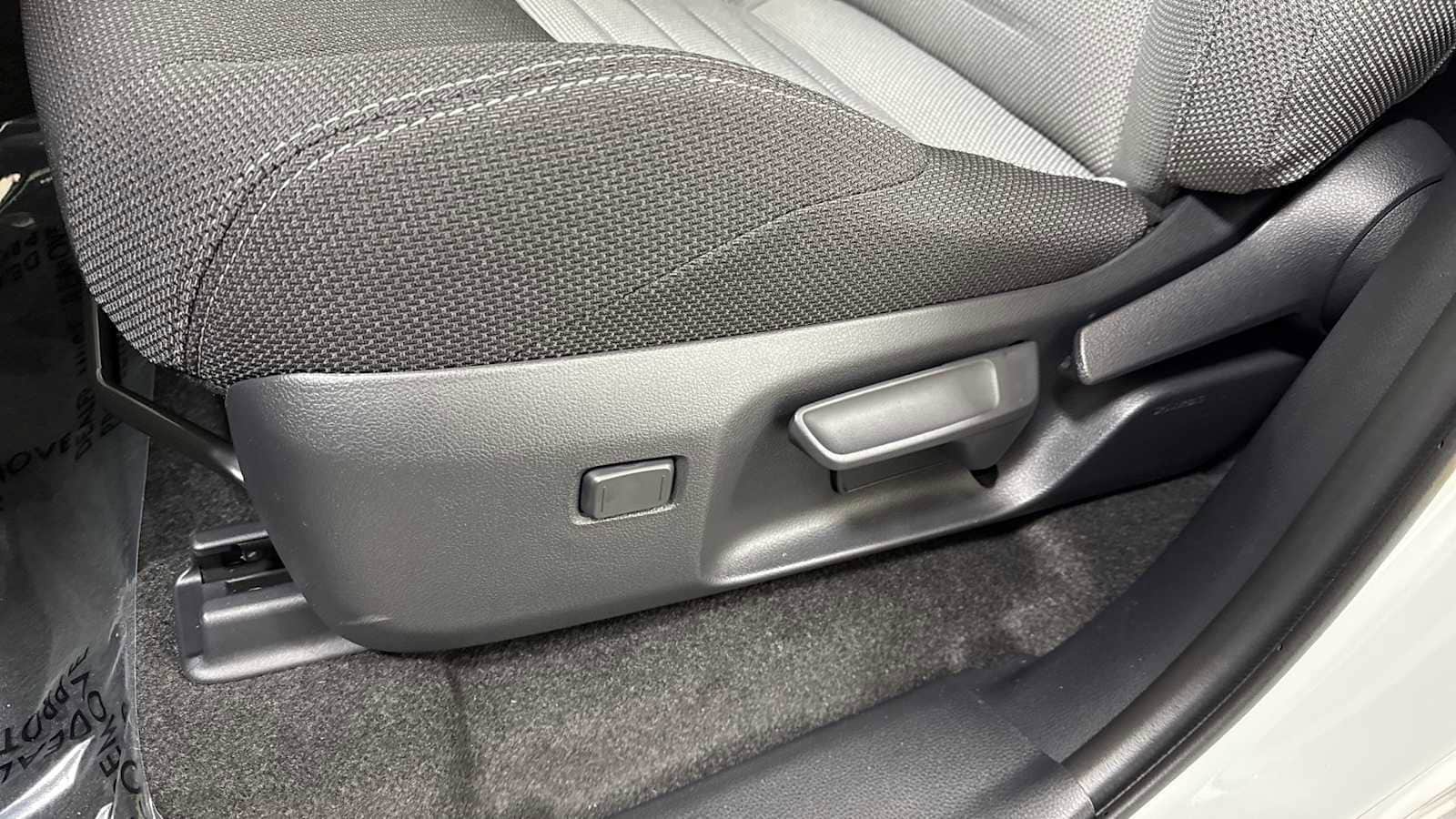 Thumbnail: 2025 Toyota 4Runner - 14