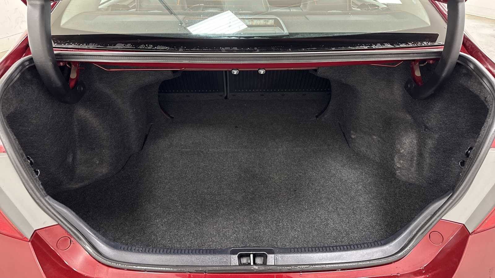 Thumbnail: 2017 Toyota Camry - 26