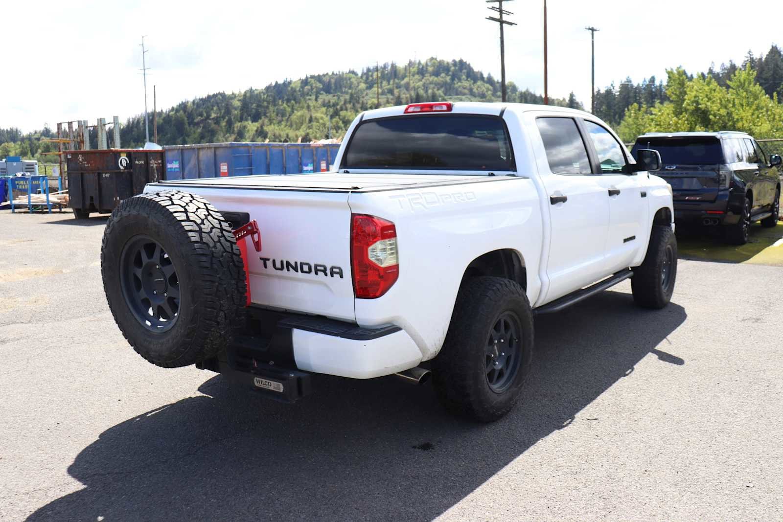 Thumbnail: 2017 Toyota Tundra - 5