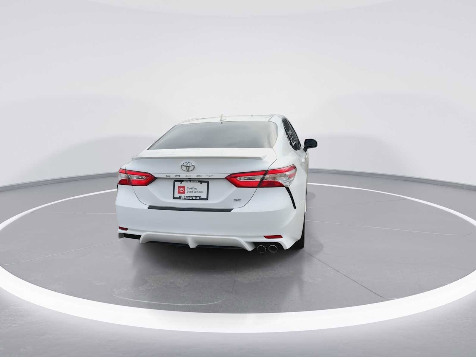 Thumbnail: 2020 Toyota Camry - 7