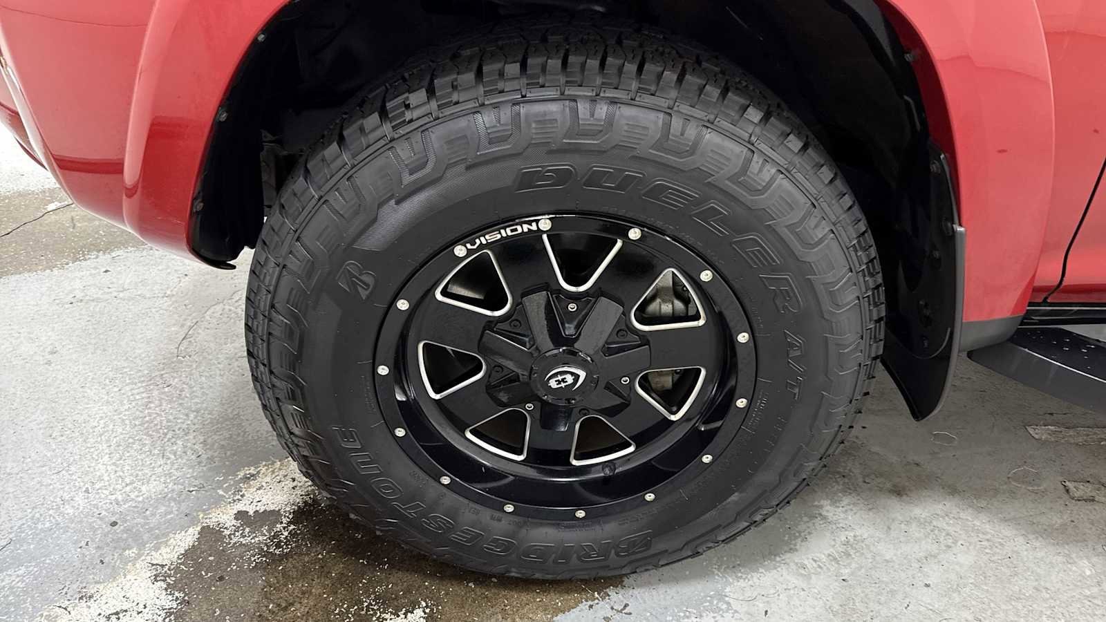 Thumbnail: 2022 Toyota 4Runner - 10