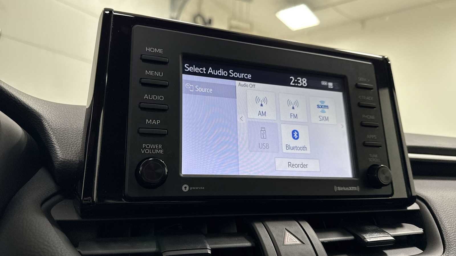 Thumbnail: 2021 Toyota RAV4 - 18