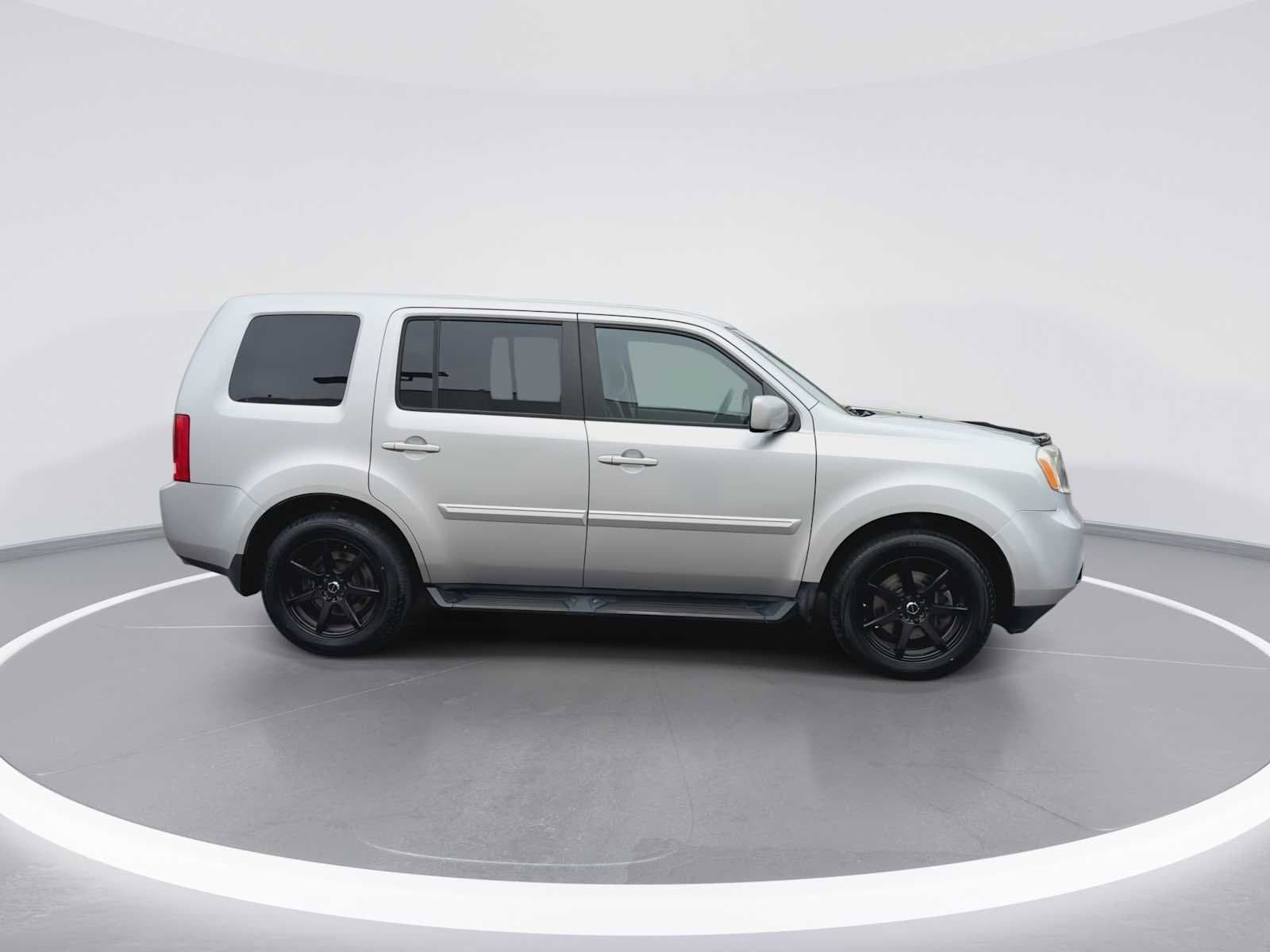 Thumbnail: 2013 Honda Pilot - 9