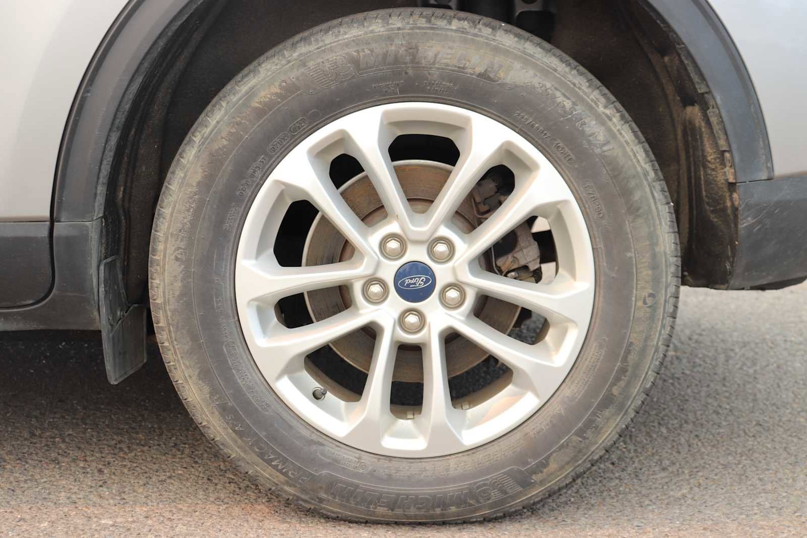 Thumbnail: 2021 Ford Escape - 9