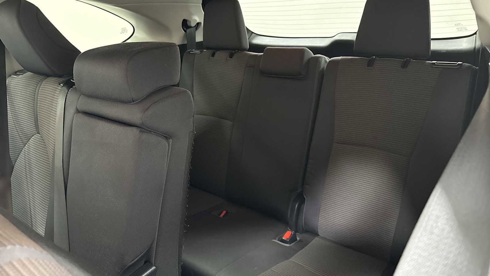 Thumbnail: 2023 Toyota Highlander - 25