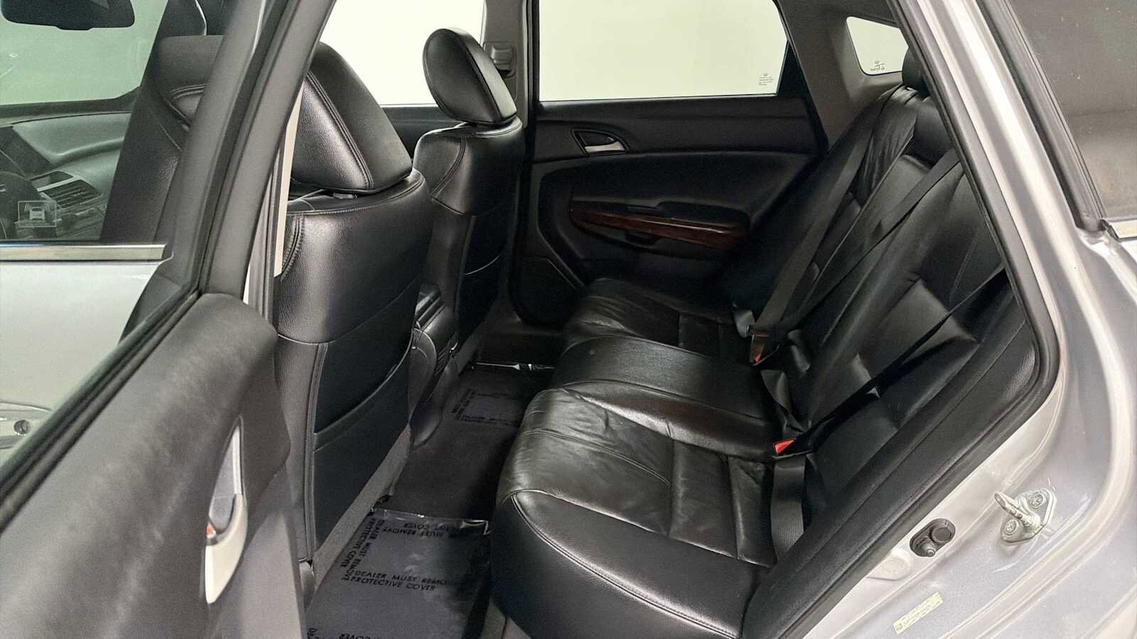 Thumbnail: 2011 Honda Accord Crosstour - 25