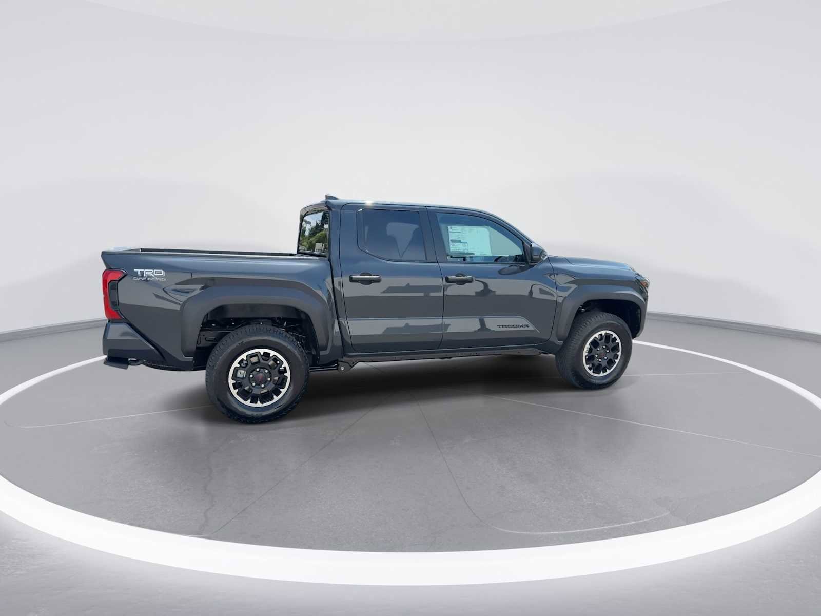 2025 Toyota Tacoma TRD Off-Road 8