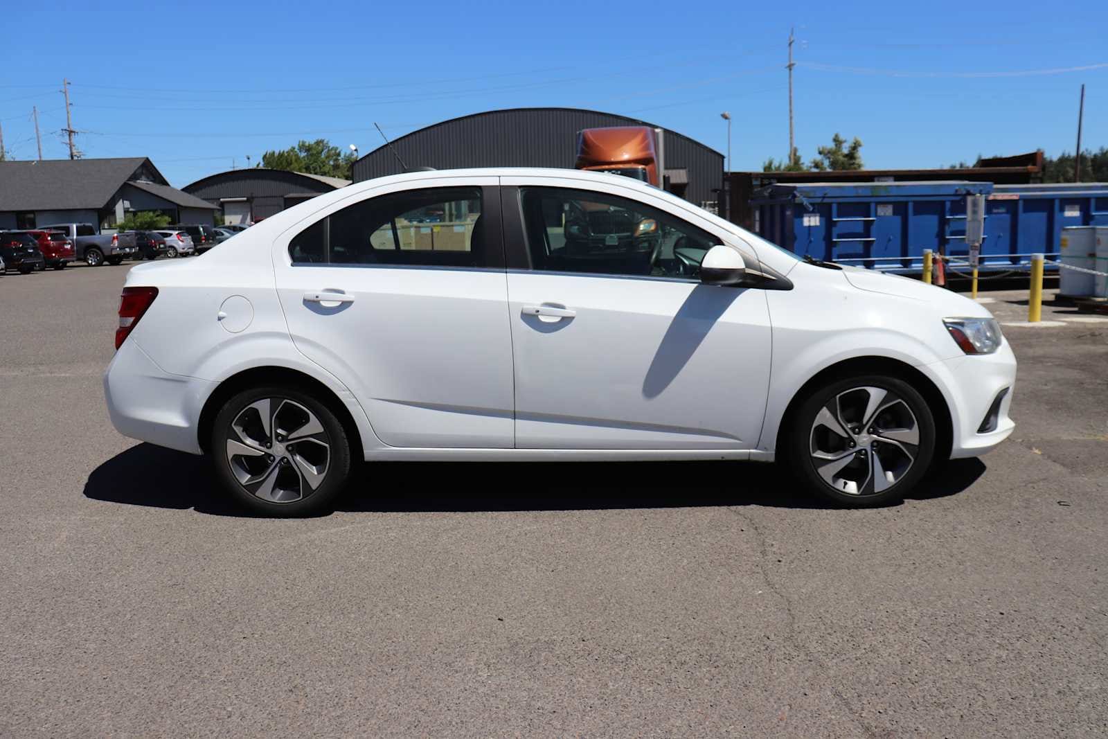 Thumbnail: 2018 Chevrolet Sonic - 4
