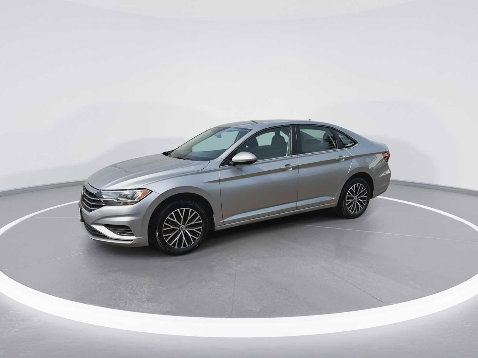 Thumbnail: 2021 Volkswagen Jetta - 3