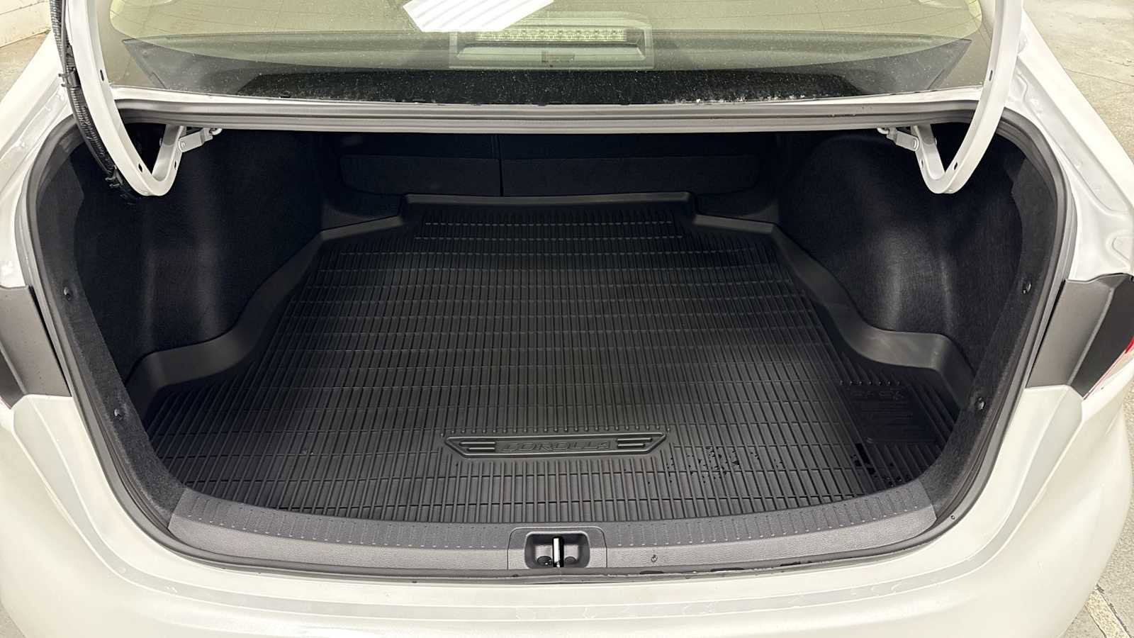 Thumbnail: 2026 Toyota Corolla - 27