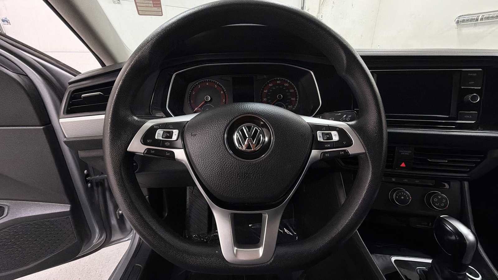 Thumbnail: 2021 Volkswagen Jetta - 15