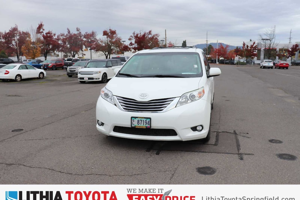 Certified 2017 Toyota Sienna XLE 7 Passenger Van