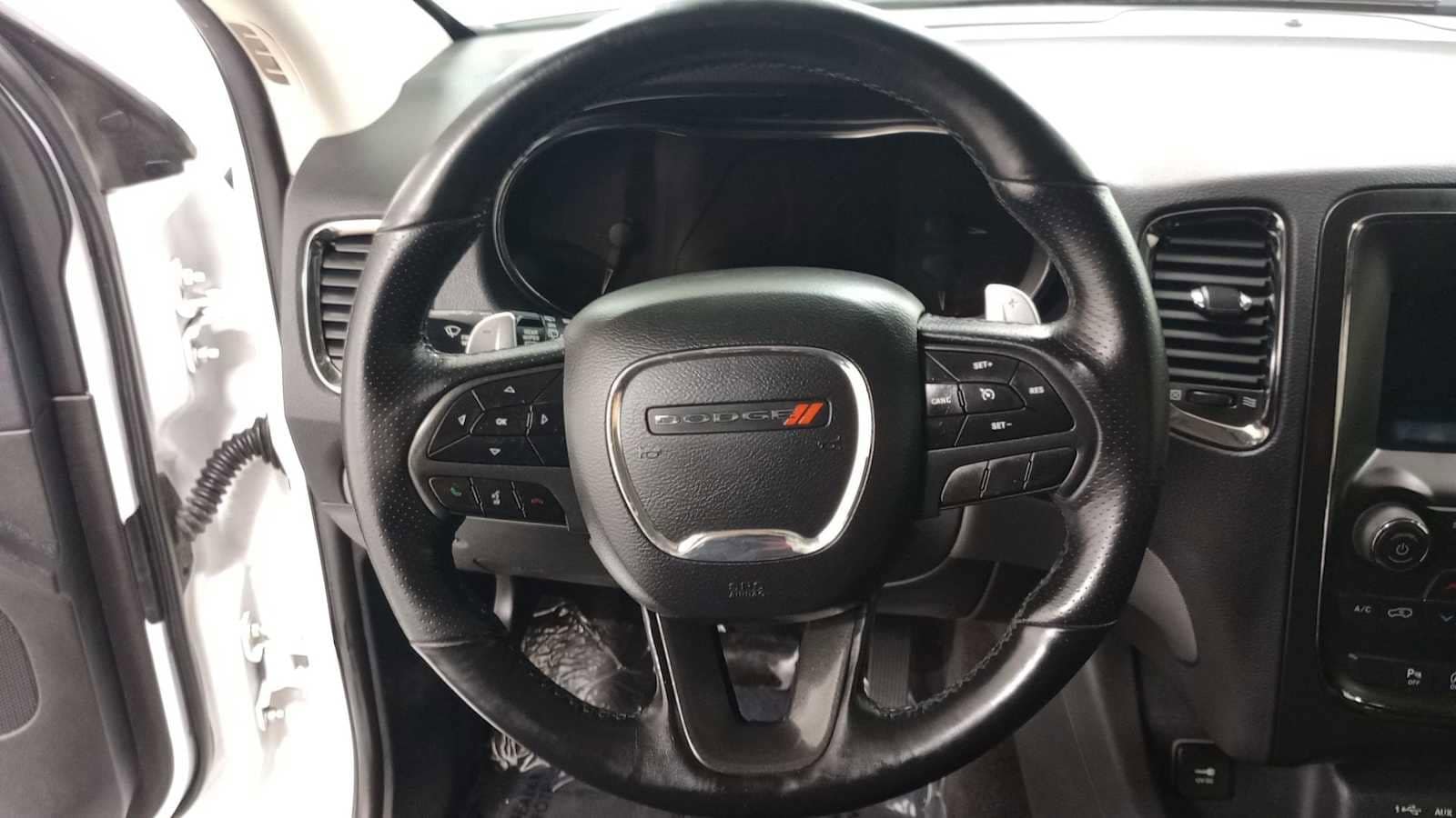 Thumbnail: 2018 Dodge Durango - 16