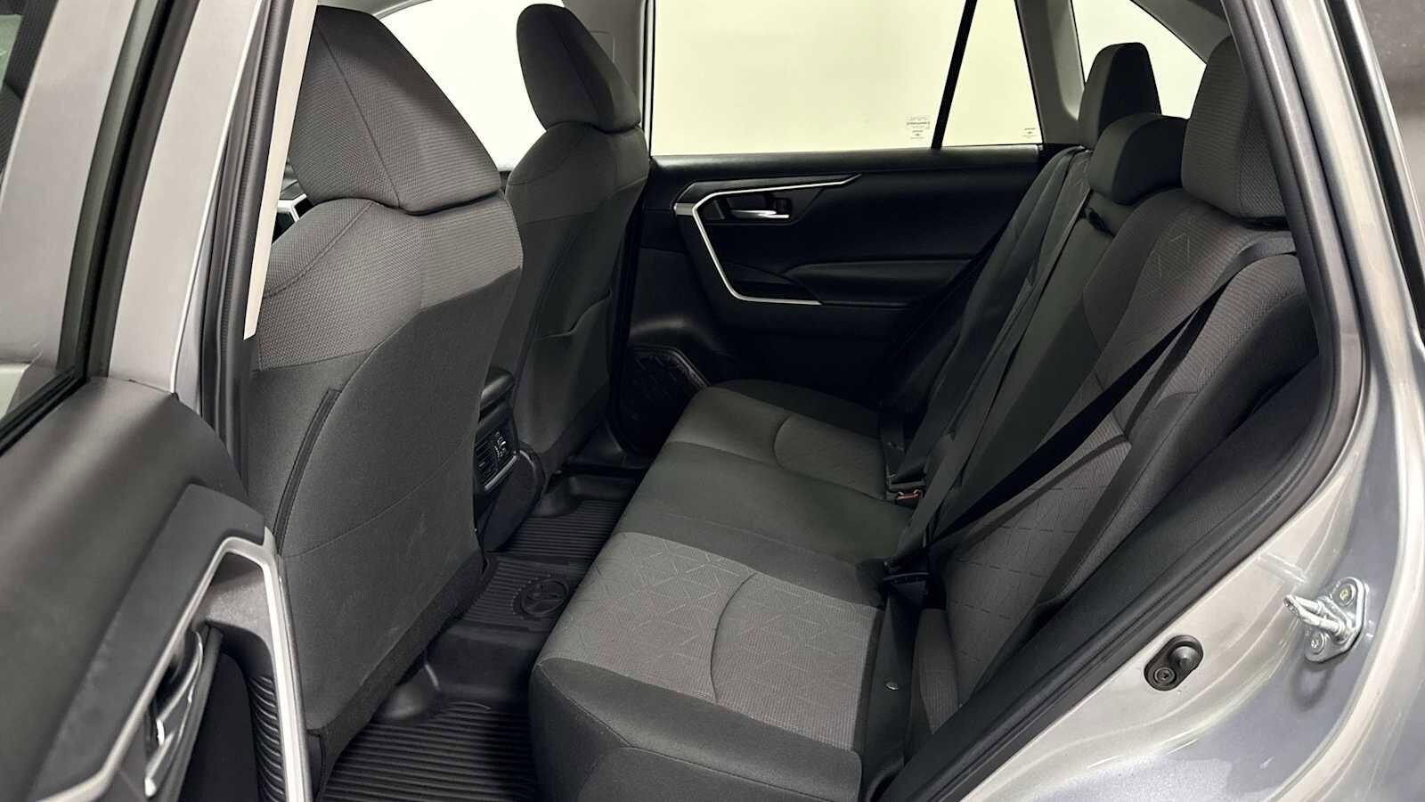 Thumbnail: 2023 Toyota RAV4 - 24