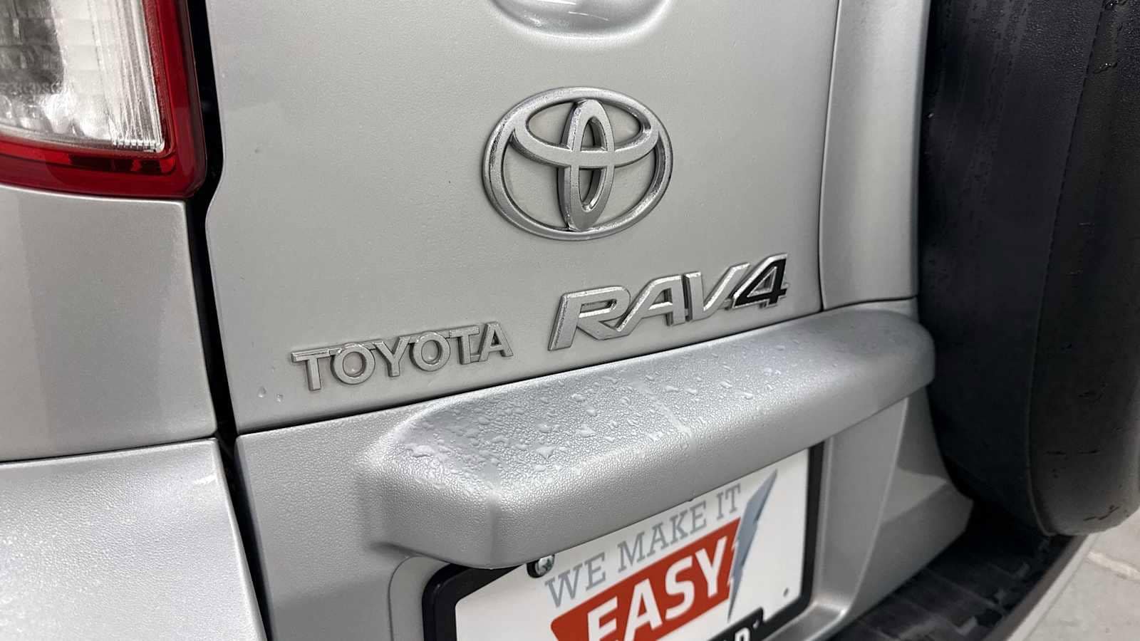 Thumbnail: 2009 Toyota RAV4 - 28