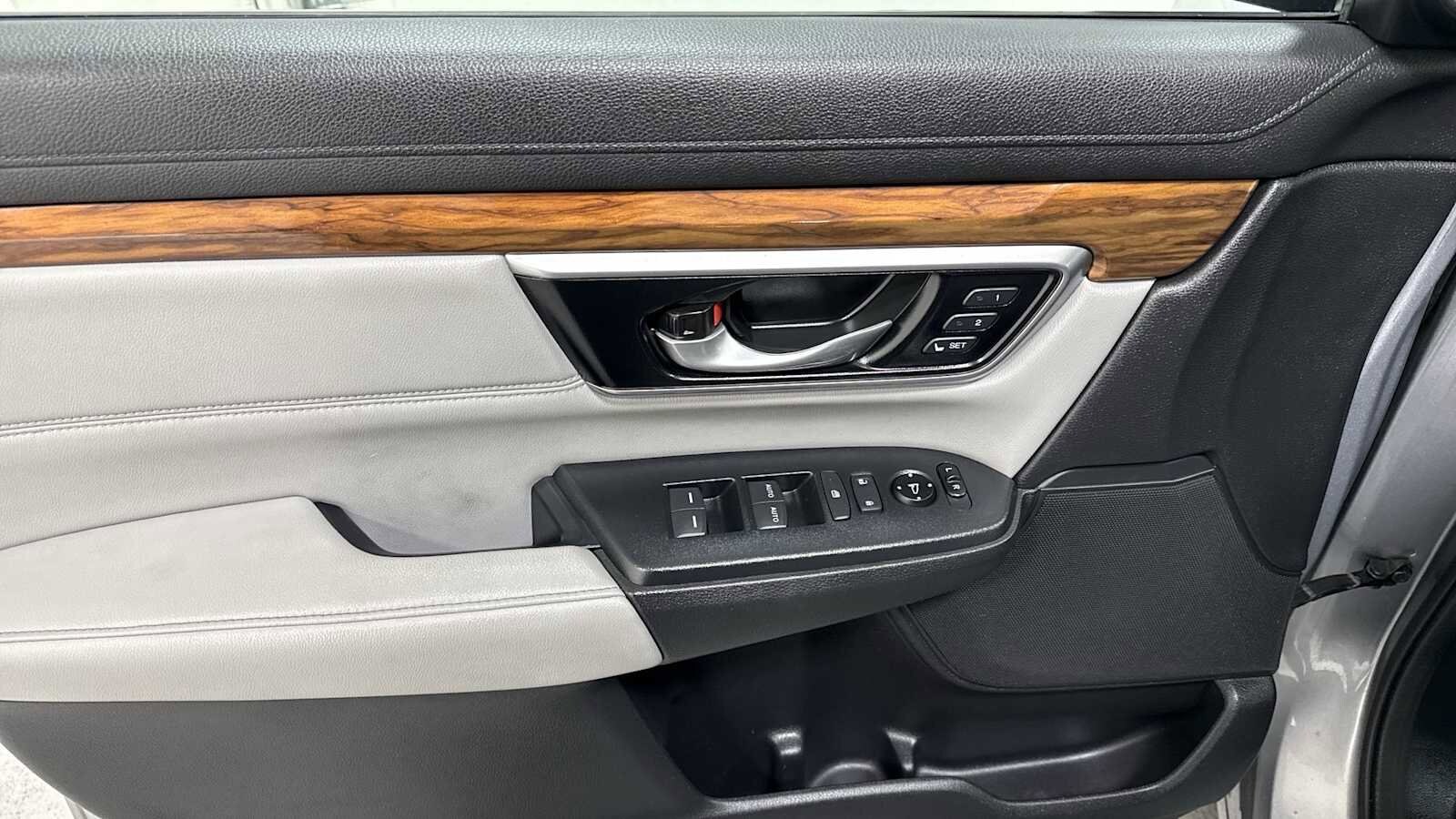 Thumbnail: 2022 Honda CR-V - 15