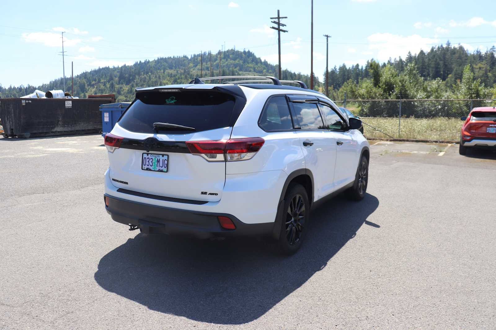 Thumbnail: 2019 Toyota Highlander - 5