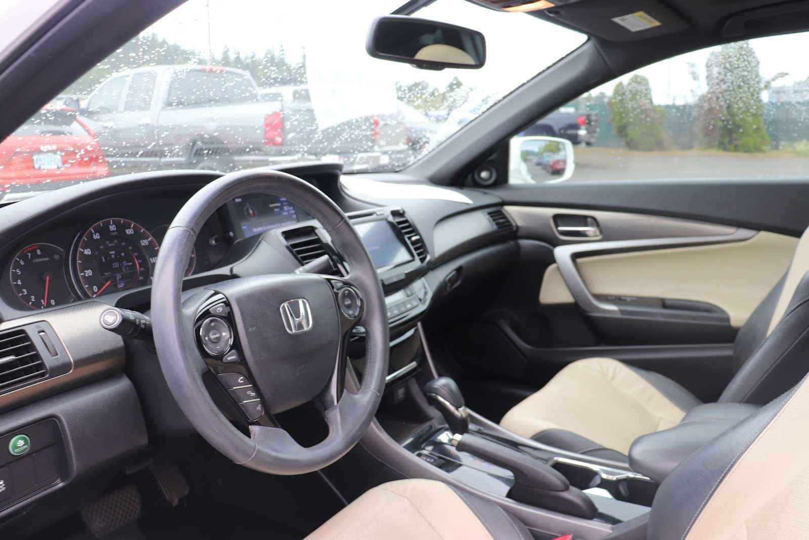 Thumbnail: 2016 Honda Accord - 10