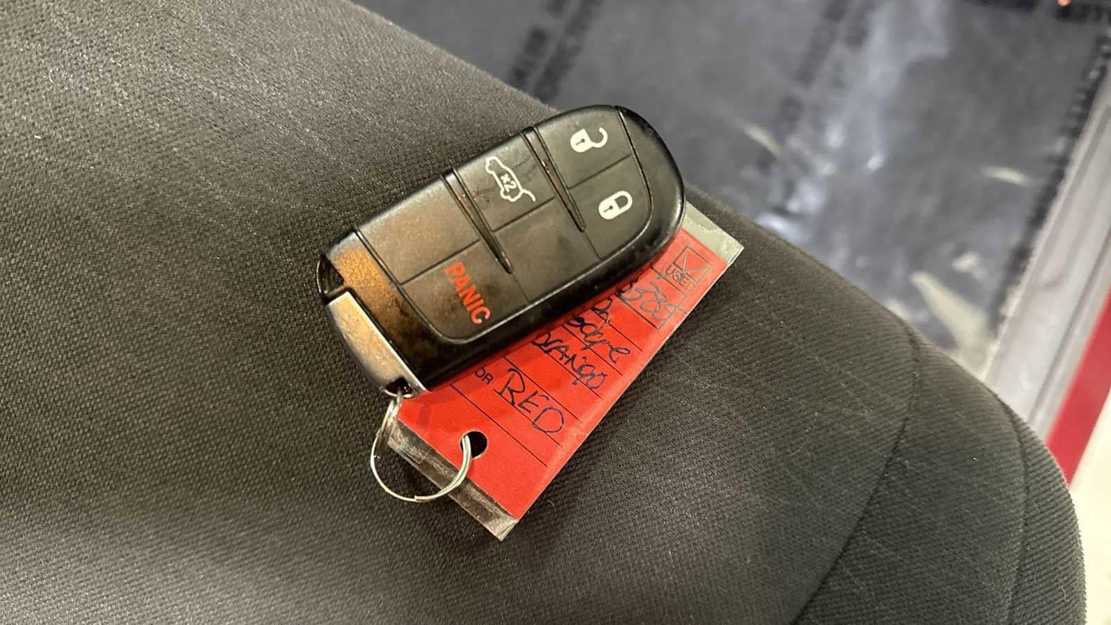 Thumbnail: 2020 Dodge Durango - 30