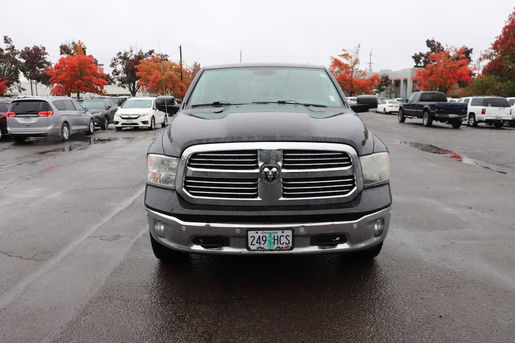 Used 2014 Ram 1500 SLT 5.7L V8 HEMI MDS VVT Truck Crew Cab