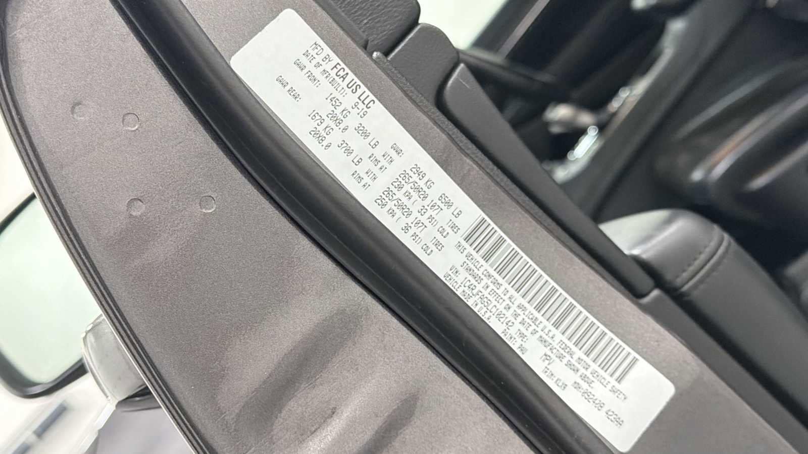 Thumbnail: 2020 Jeep Grand Cherokee - 11