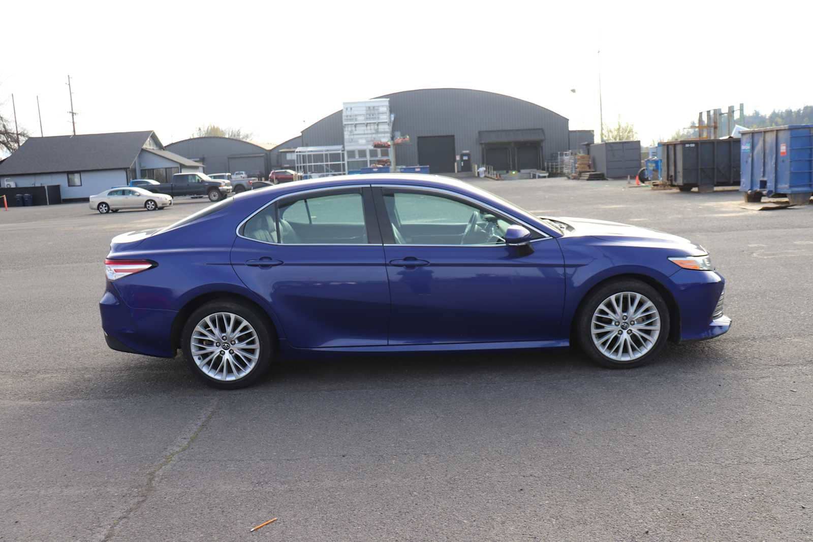 Thumbnail: 2018 Toyota Camry - 4