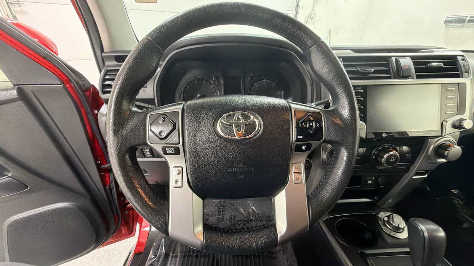 Thumbnail: 2021 Toyota 4Runner - 16