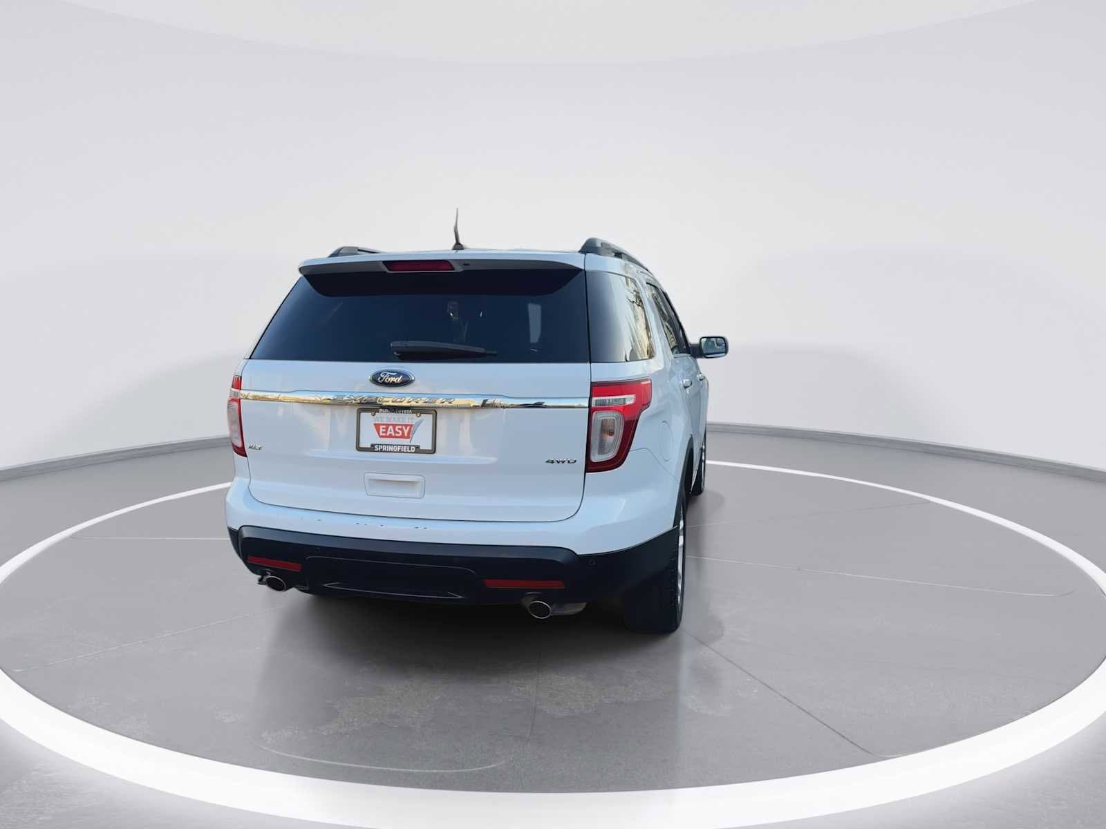 Thumbnail: 2013 Ford Explorer - 7