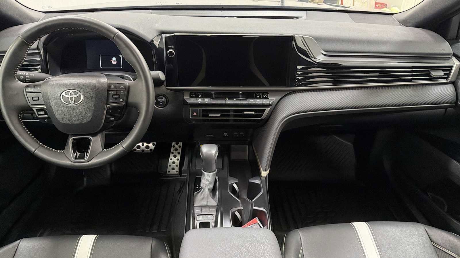 Thumbnail: 2025 Toyota Camry - 27