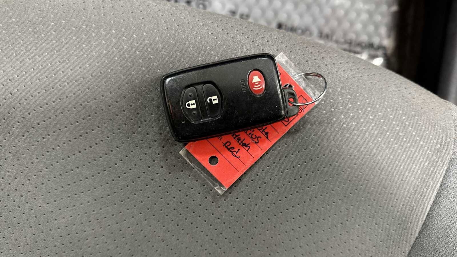 Thumbnail: 2013 Toyota Prius - 29