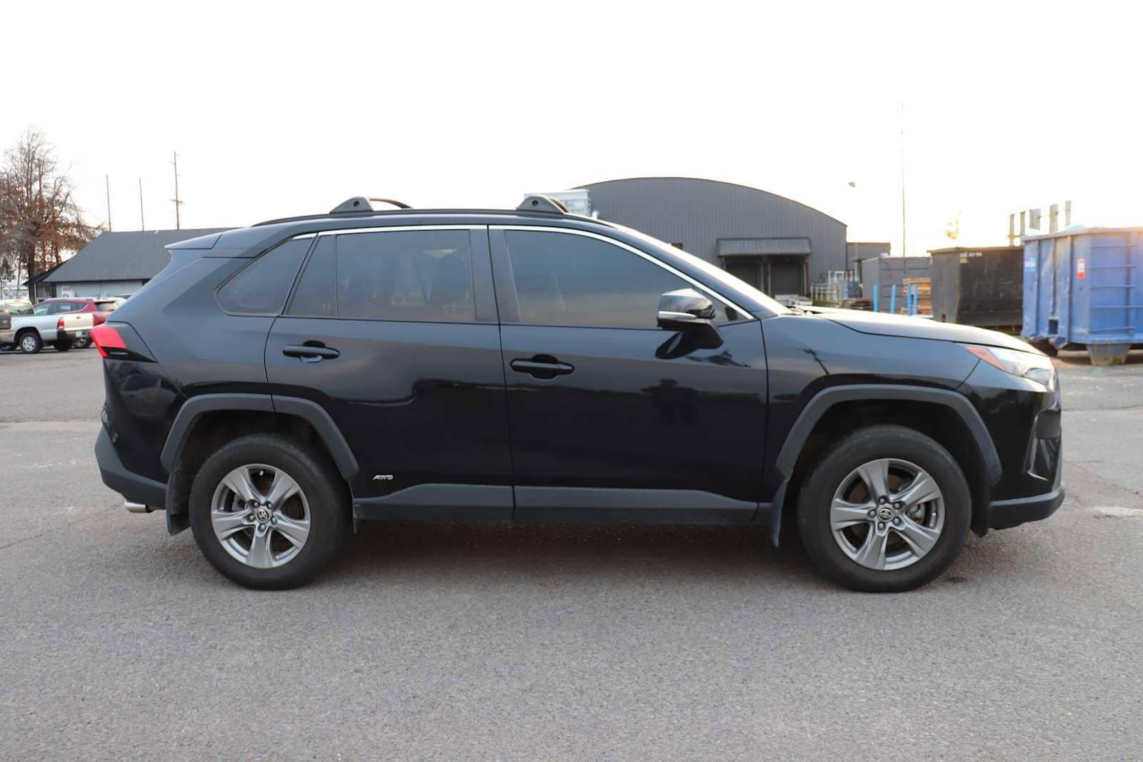 Thumbnail: 2024 Toyota RAV4 - 4