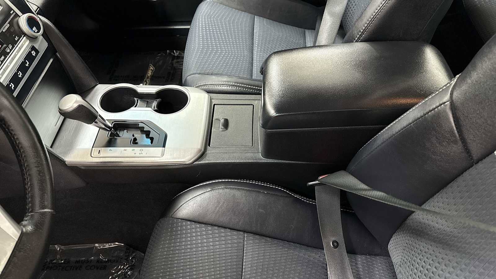 Thumbnail: 2014 Toyota Camry - 22