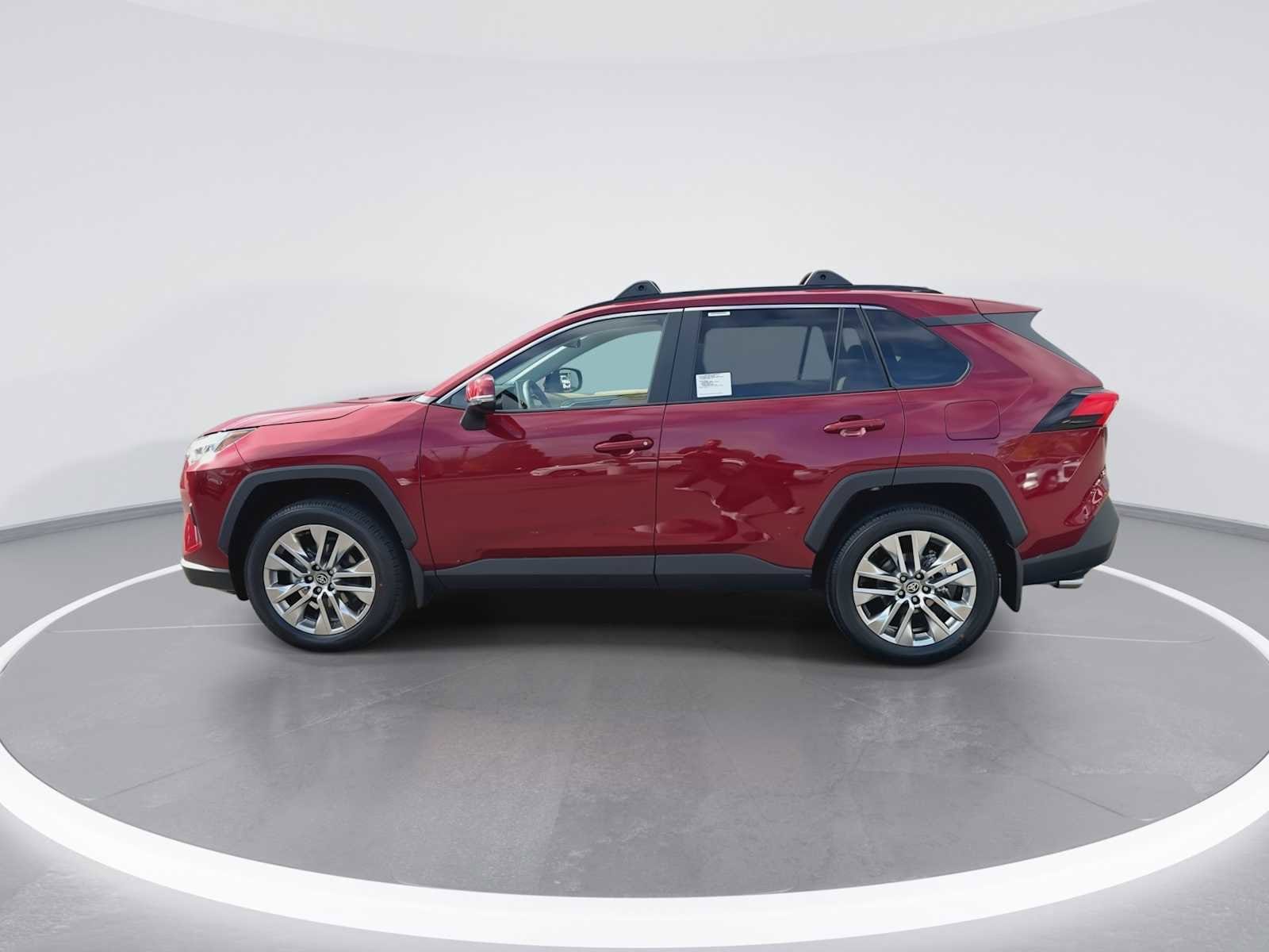 Thumbnail: 2025 Toyota RAV4 - 5