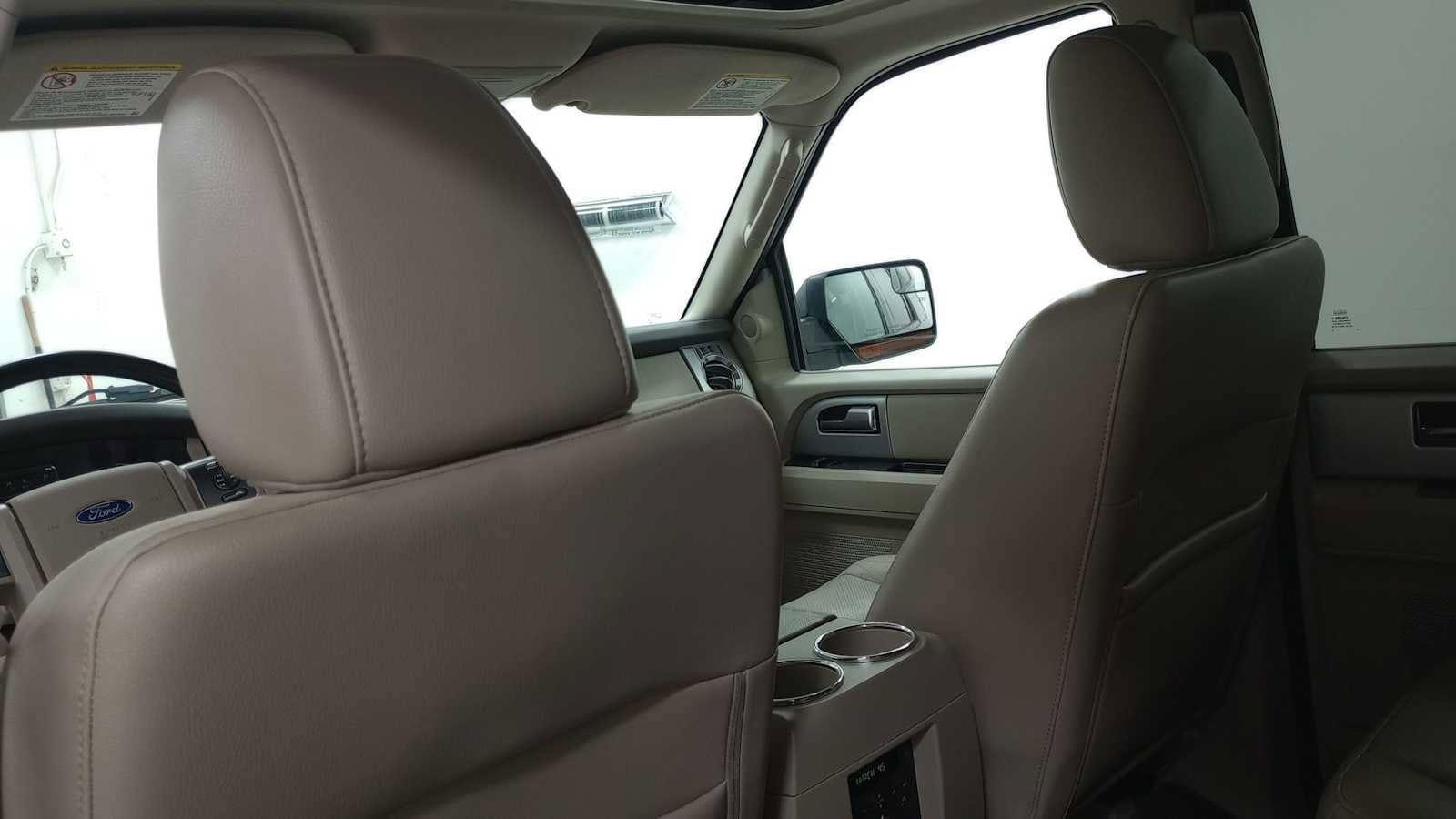 Thumbnail: 2014 Ford Expedition - 27