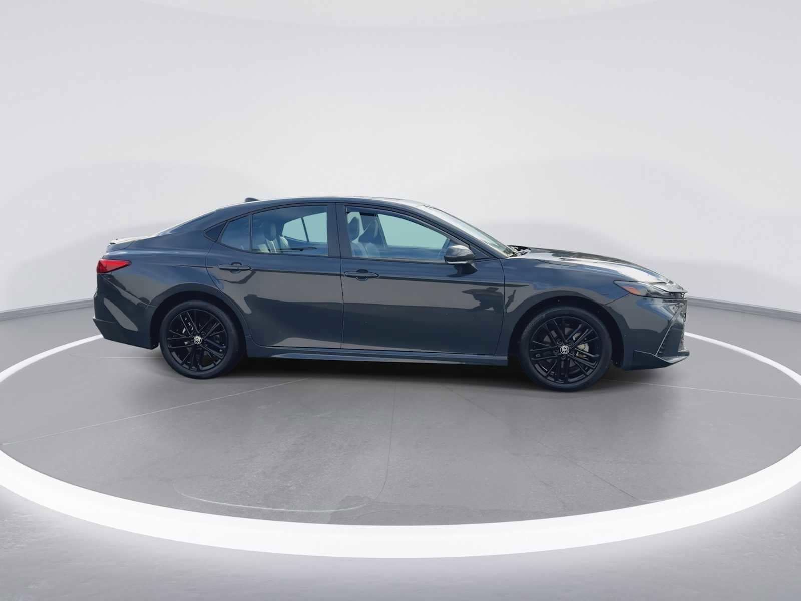 Thumbnail: 2025 Toyota Camry - 9