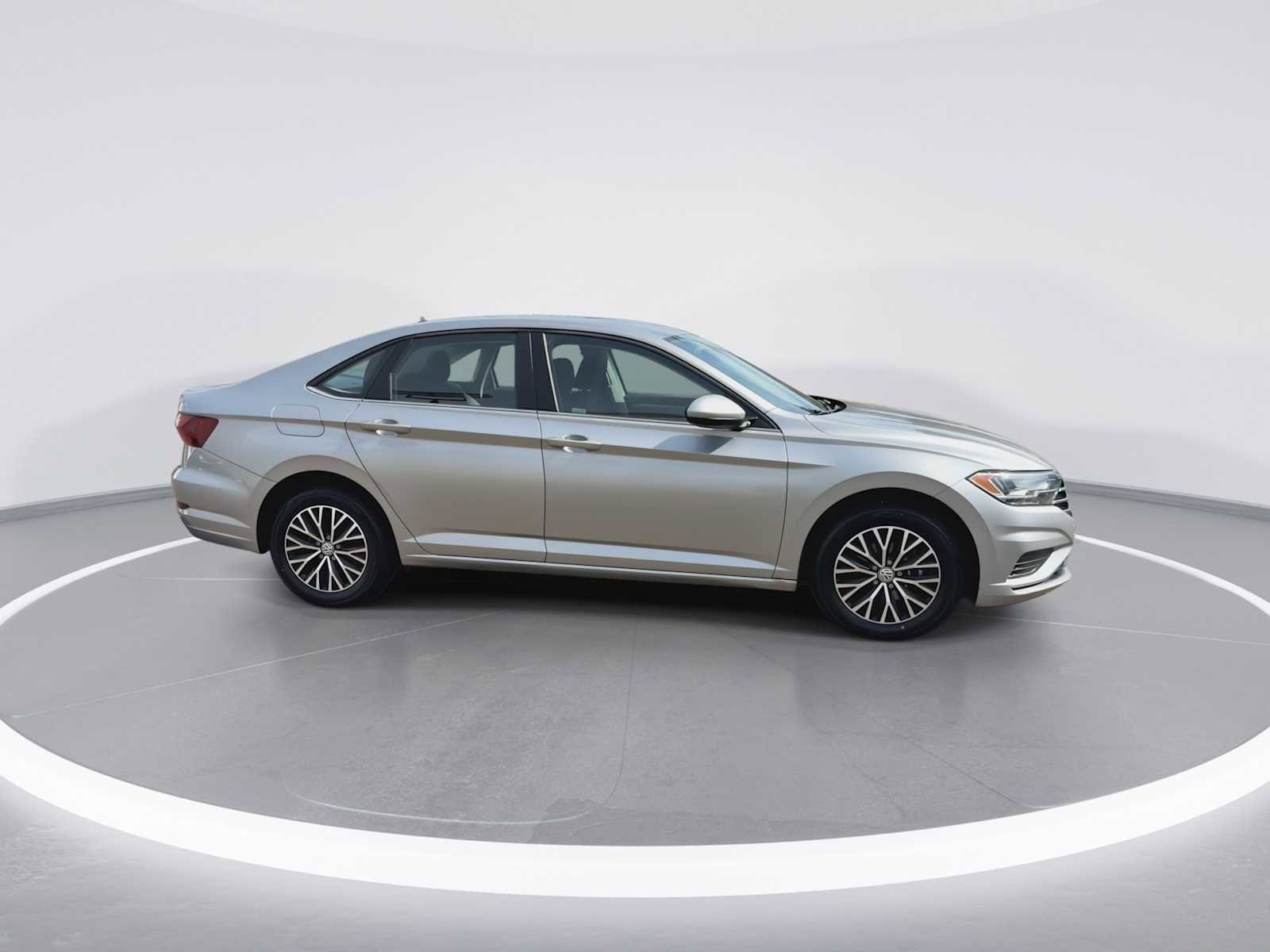 Thumbnail: 2021 Volkswagen Jetta - 8