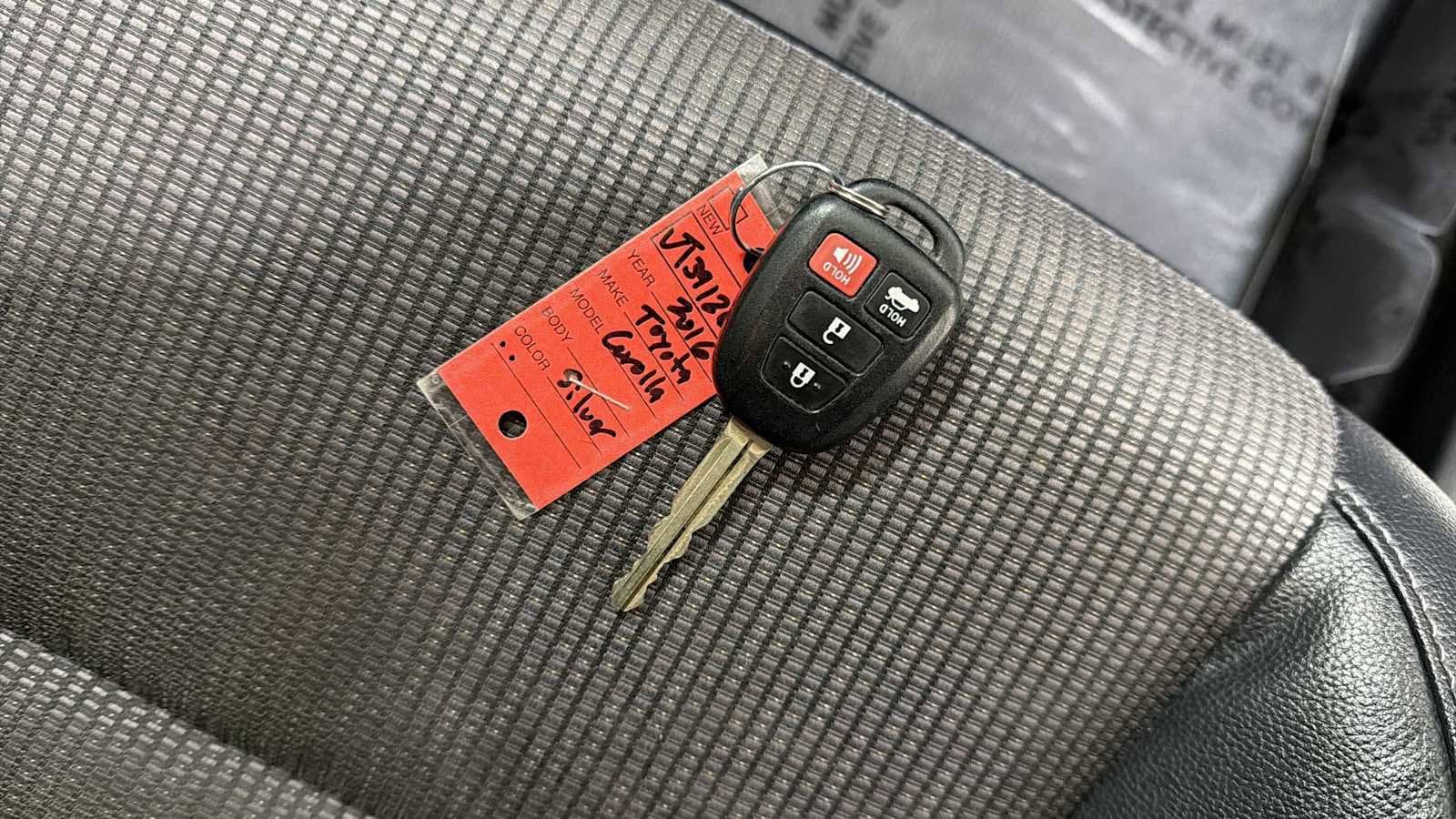 Thumbnail: 2016 Toyota Corolla - 30