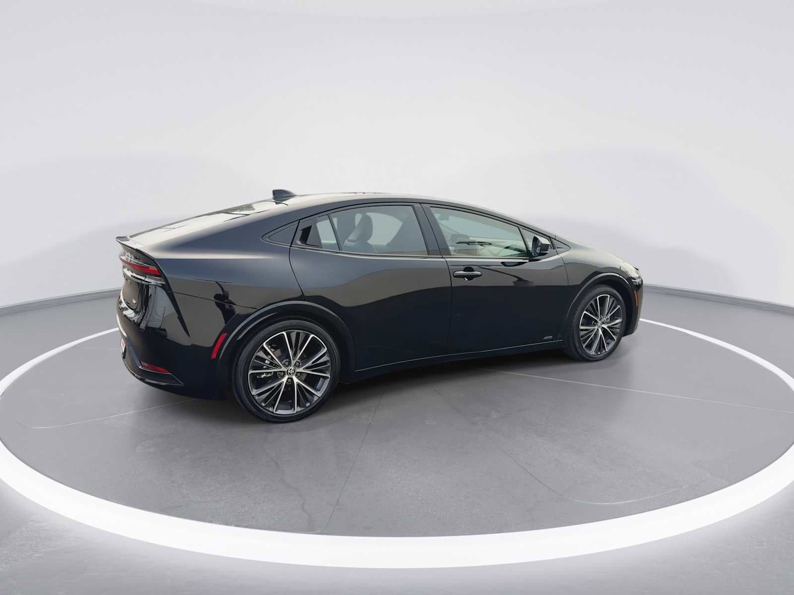 Thumbnail: 2025 Toyota Prius - 8