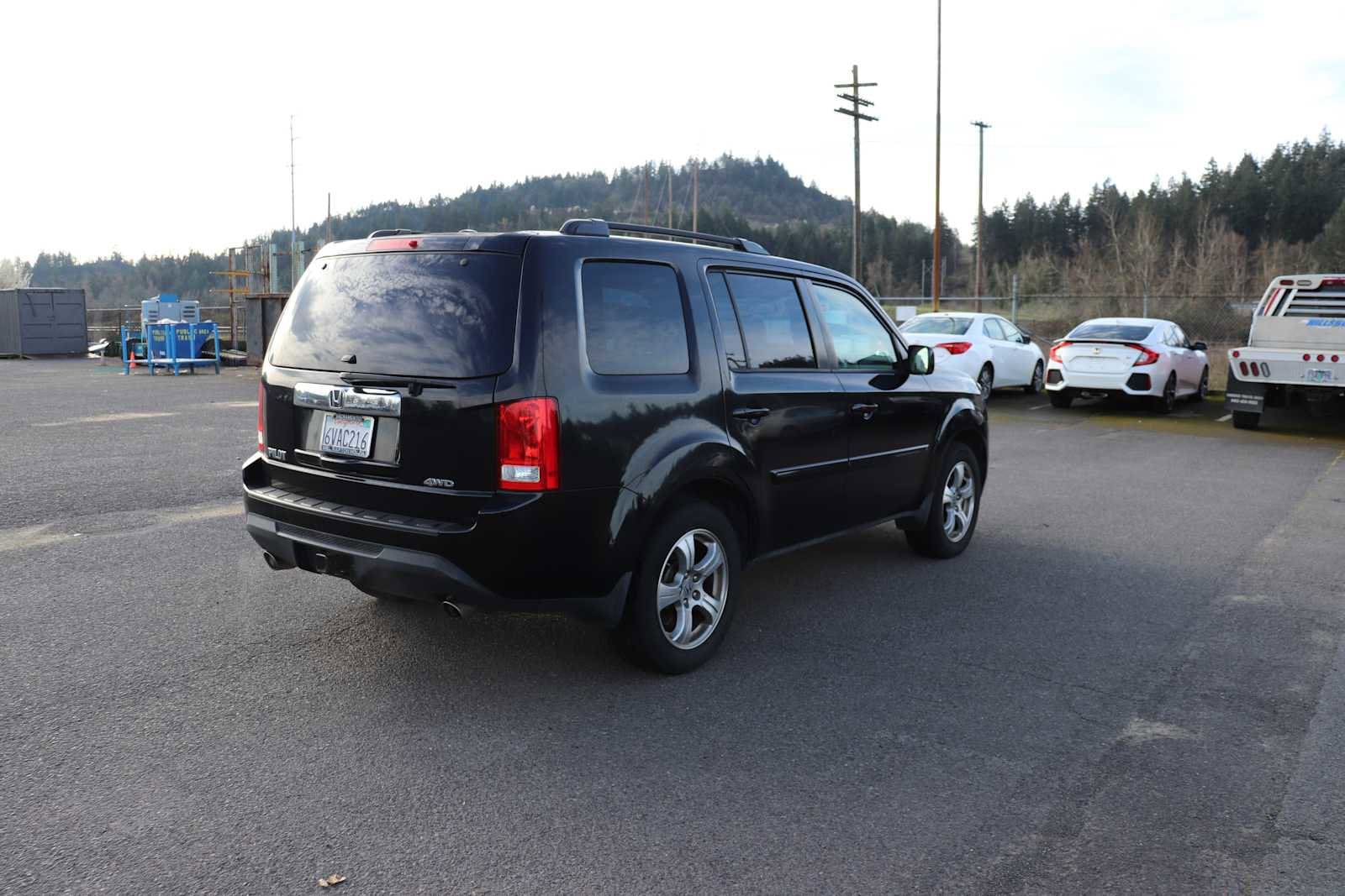 Thumbnail: 2012 Honda Pilot - 5