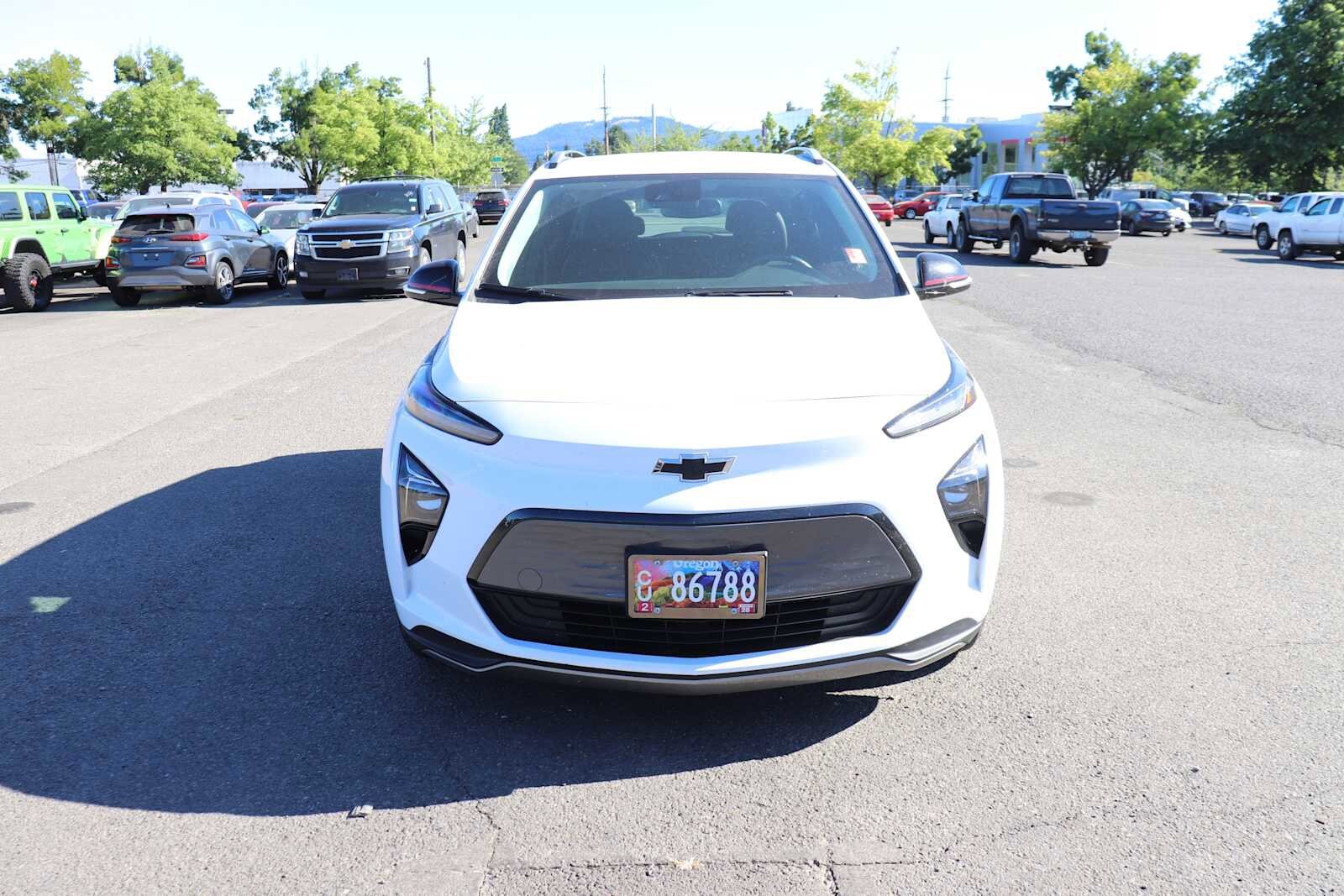 Used 2023 Chevrolet Bolt EUV LT with VIN 1G1FY6S00P4191076 for sale in Springfield, OR