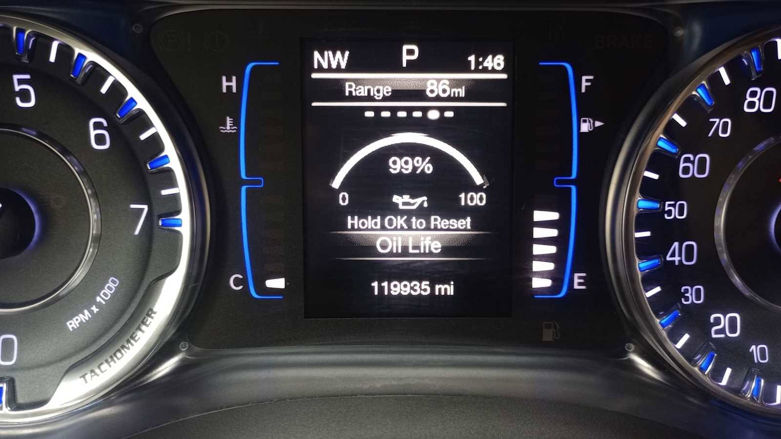 Thumbnail: 2016 Chrysler 200 - 17