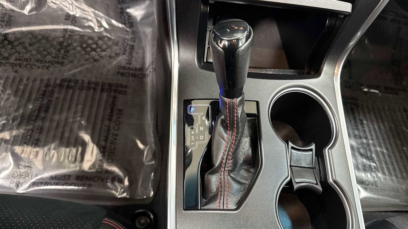 Thumbnail: 2017 Toyota Camry - 21