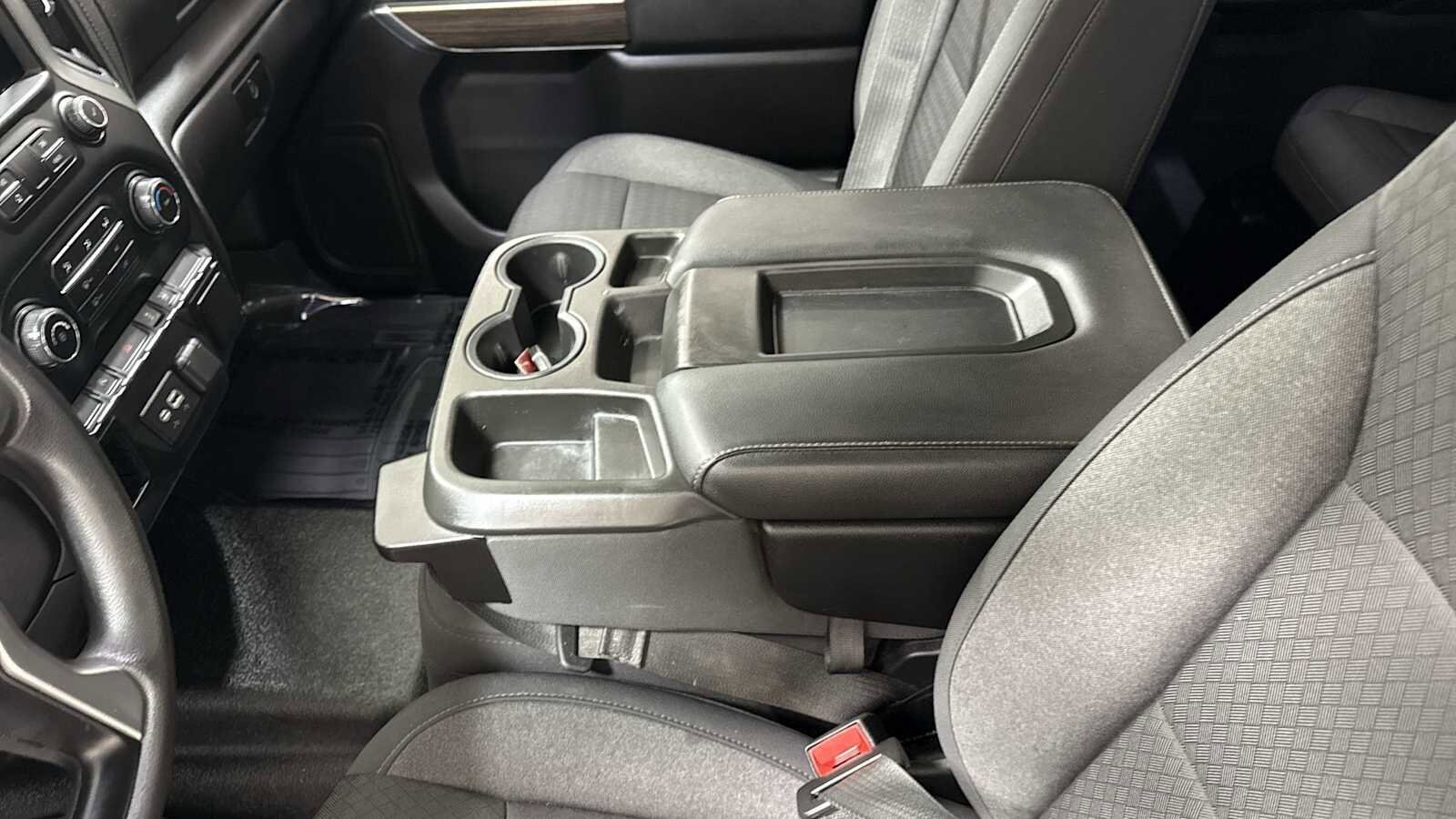 Thumbnail: 2020 Chevrolet Silverado 1500 - 23