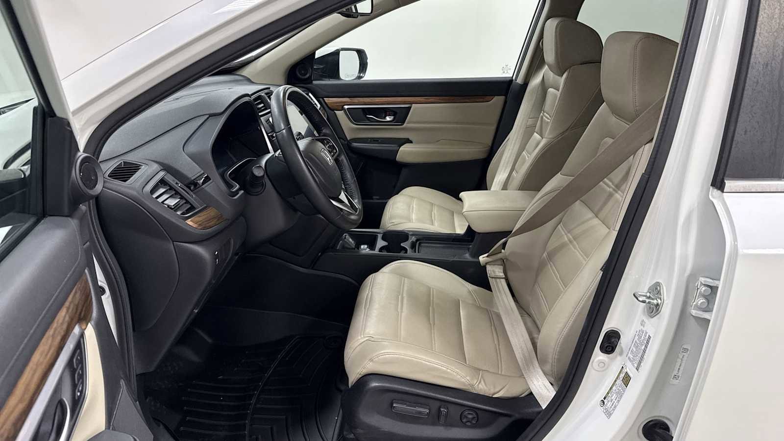 Thumbnail: 2017 Honda CR-V - 13