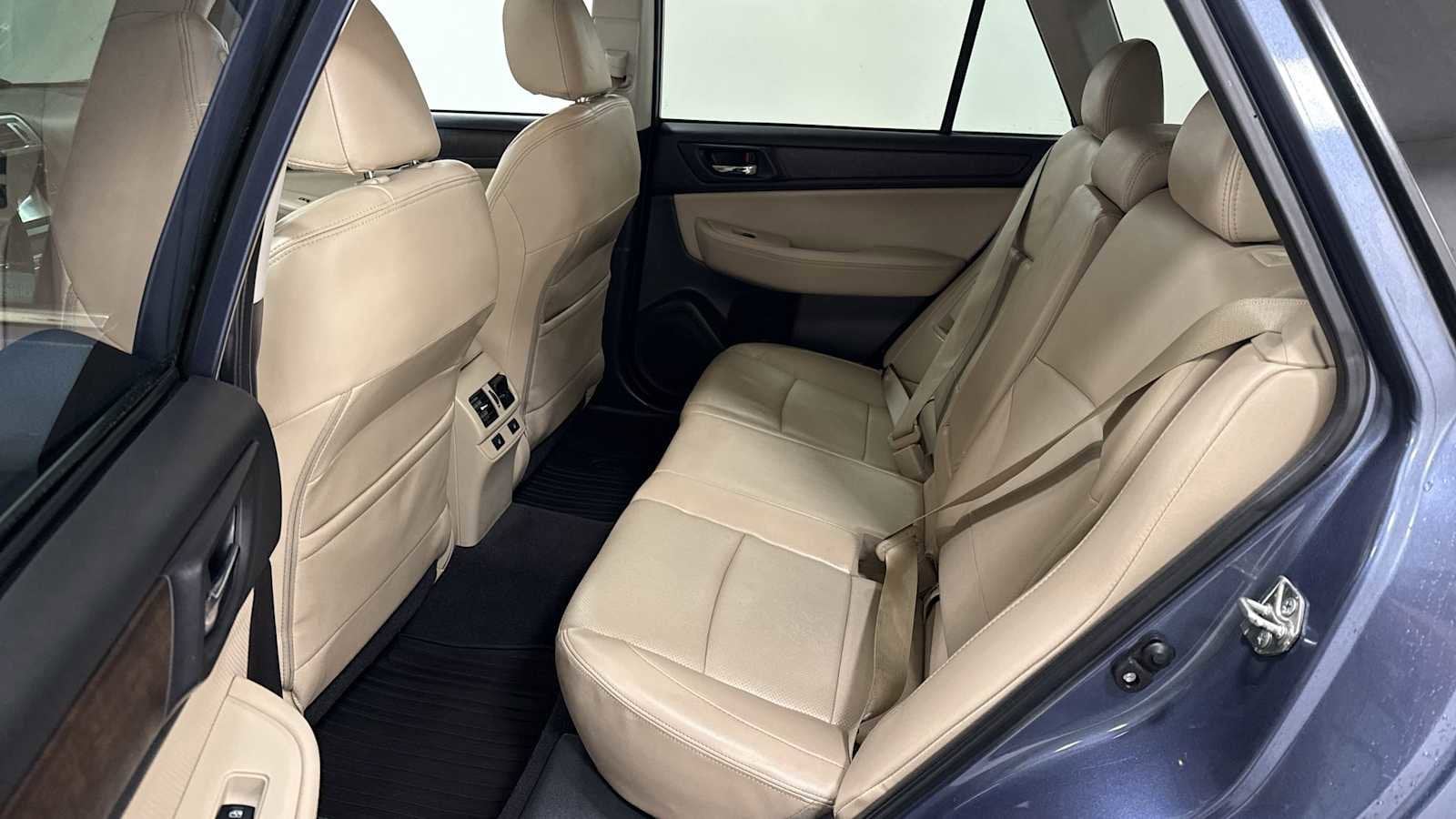 Thumbnail: 2017 Subaru Outback - 25